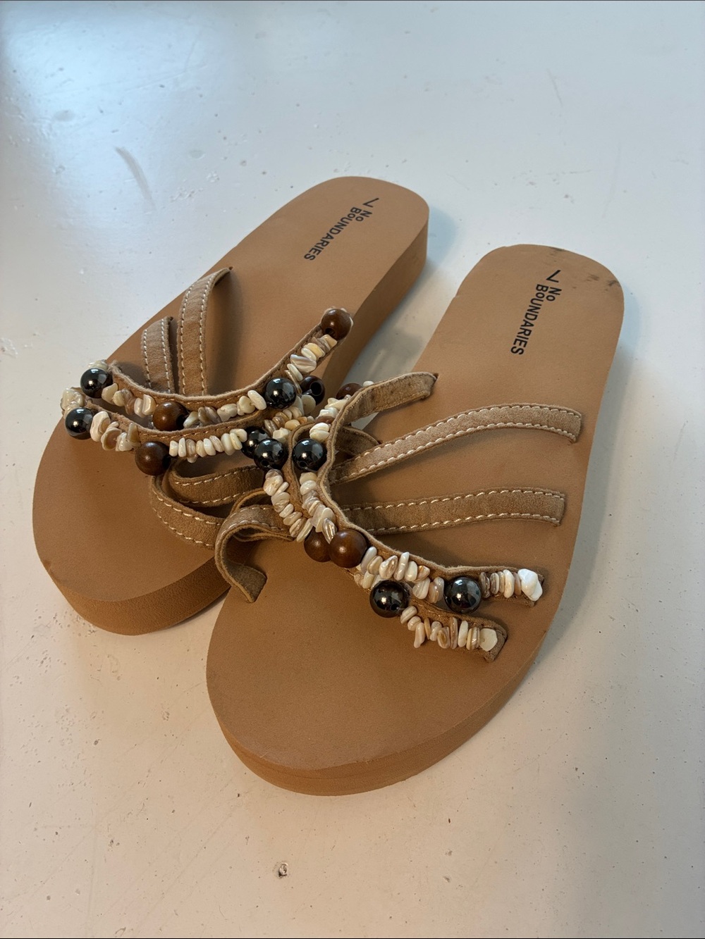 No Boundaries Sz 7 Y2K Beaded Foam Platform Slip On Sandal